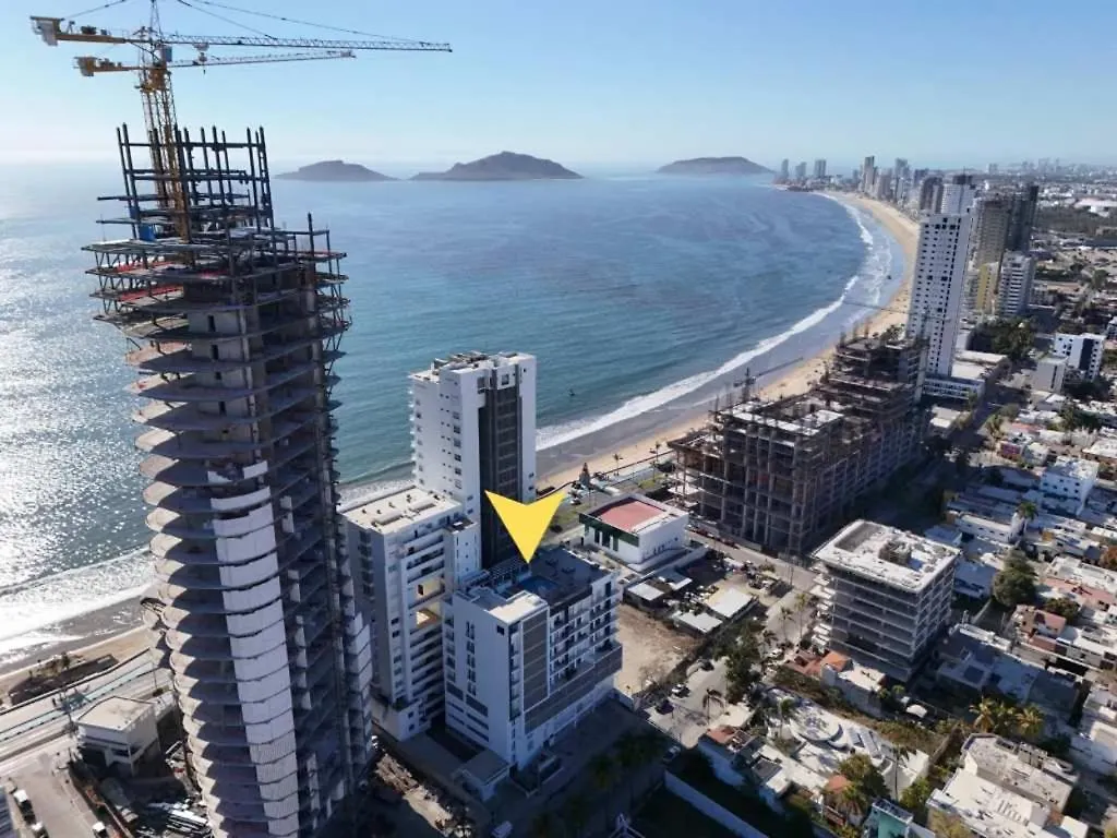 Depa A 1 Calle Del Malecon - Alba Mazatlan